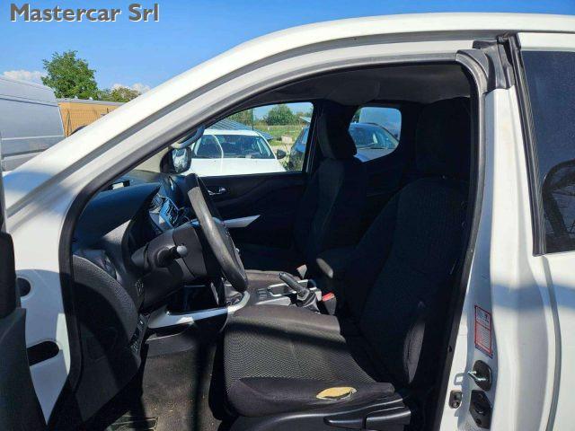 NISSAN Navara Navara 2.3 dci king cab Acenta 4wd 163cv - FG455GK