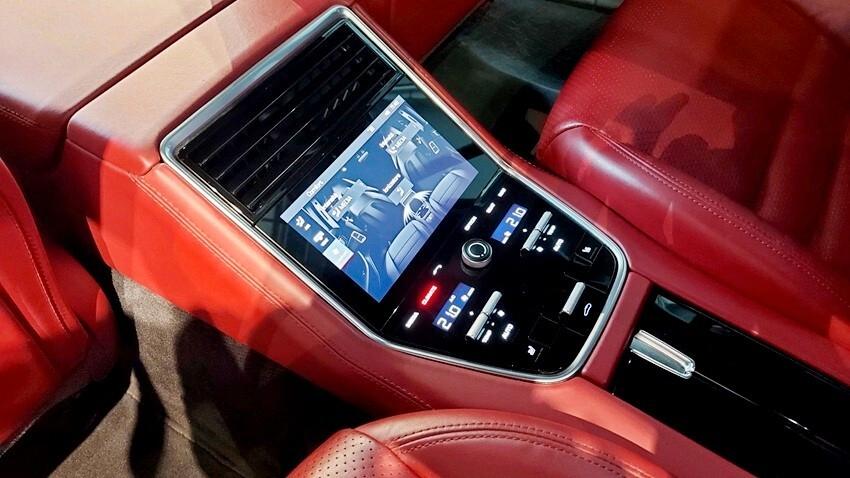 Porsche Panamera Turbo S E-Hybrid da 680 Cv Termico+elettrico