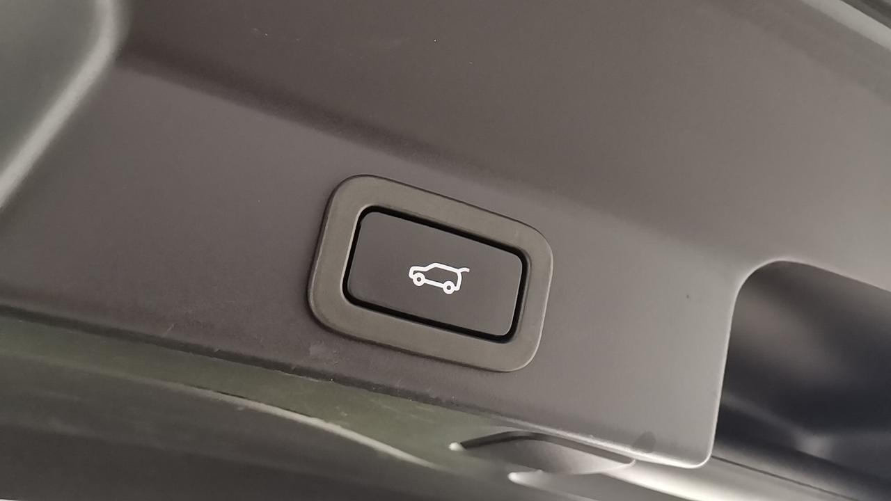 JAGUAR F-Pace 2021 - F-Pace 2.0d i4 mhev SE awd 204cv auto