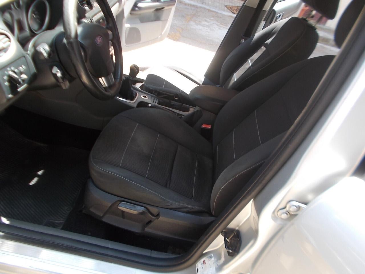 Ford Focus BERLINA 1.6 TDCi 90cv 5p. TITANIUM