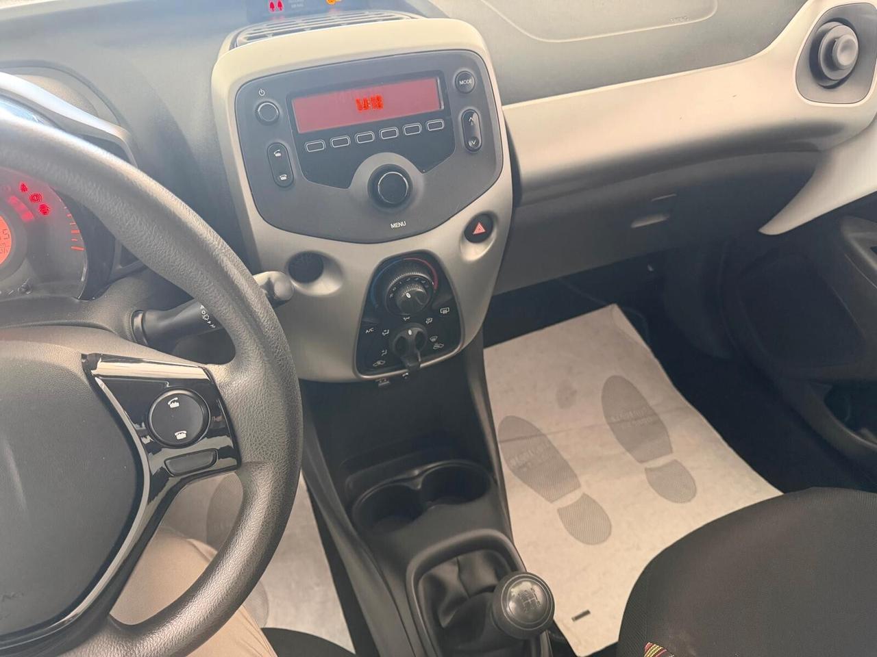 Citroen C1 1.0 vTi 68cv 5p. Live