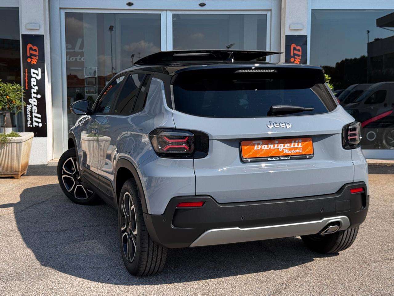 Jeep Avenger 1.2 Turbo 100 CV MHEV Summit