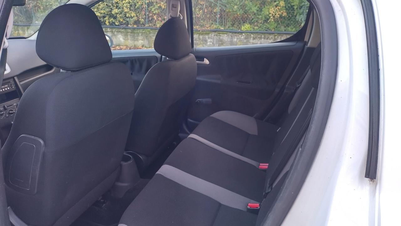 Peugeot 207 1.4 METANO