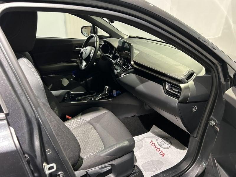 Toyota C-HR 1.8 Hybrid E-CVT Trend