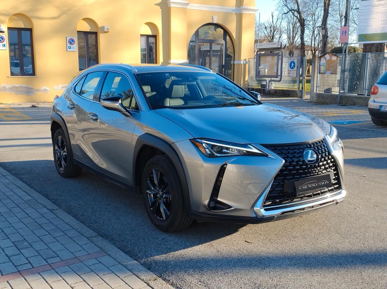 Lexus UX250h Hybrid Executive UNIPRO