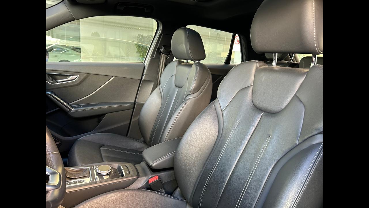 Audi Q2 35 TFSI S TRONIC