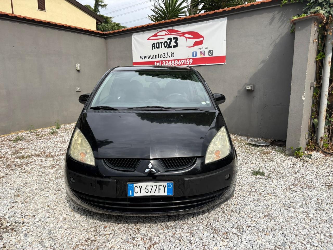 Mitsubishi Colt 1.1 12V 3p. CZ3 Invite Ok Neopatentati
