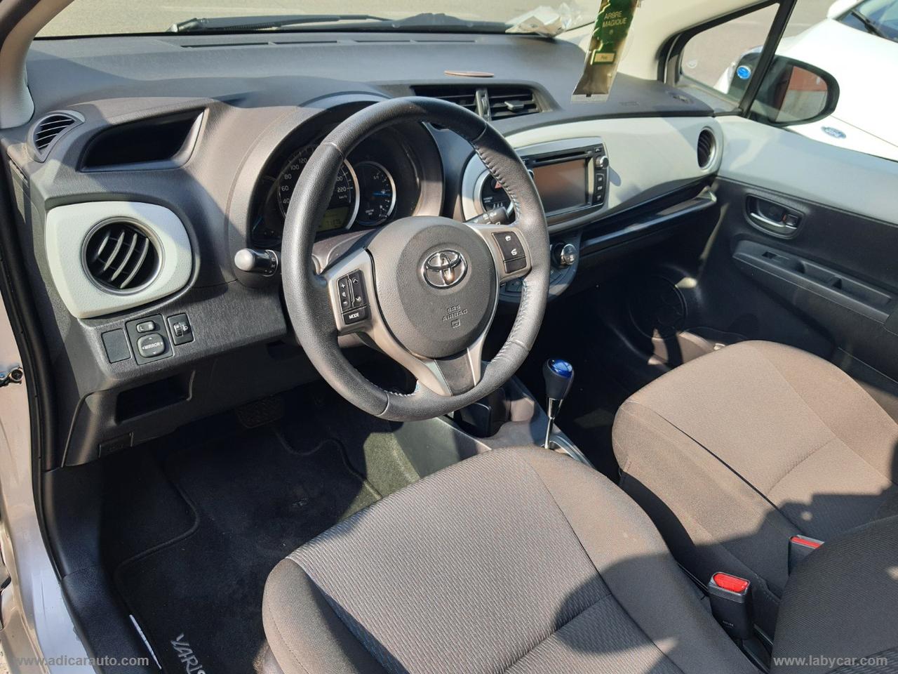 TOYOTA Yaris 1.5 Hybrid 5p. Lounge