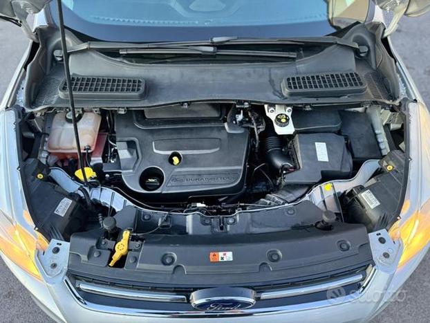 FORD Kuga 2.0 TDCI 163 CV 4WD Powershift Titaniu