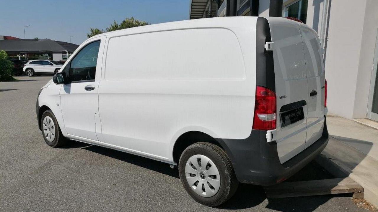 Mercedes-Benz Vito III 114 - vito 114 cdi compact auto my20