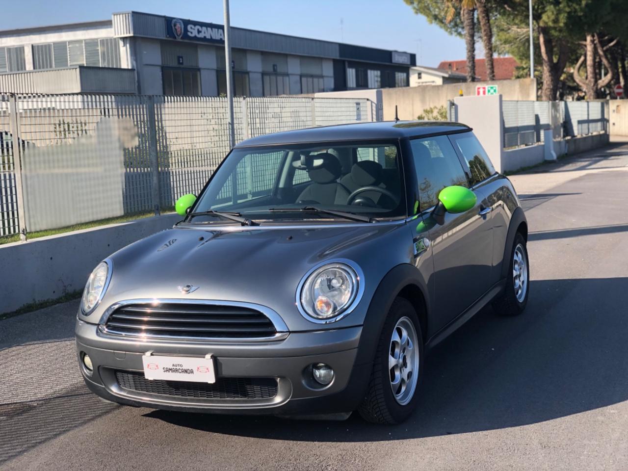 Mini Cooper 1.6 Benzina 2009 Ok per neopatentati