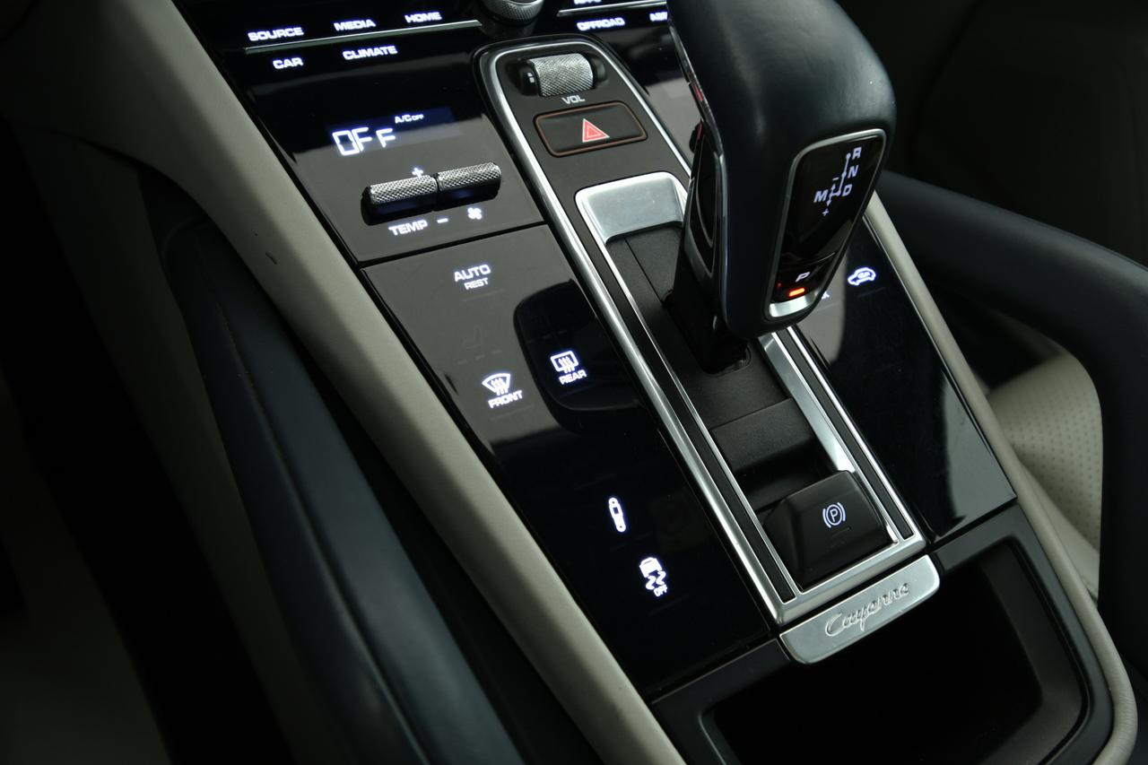 PORSCHE Cayenne Coupe 3.0 tiptronic x COMMERCIANTI CAMERA+C20"+TETTO PANO