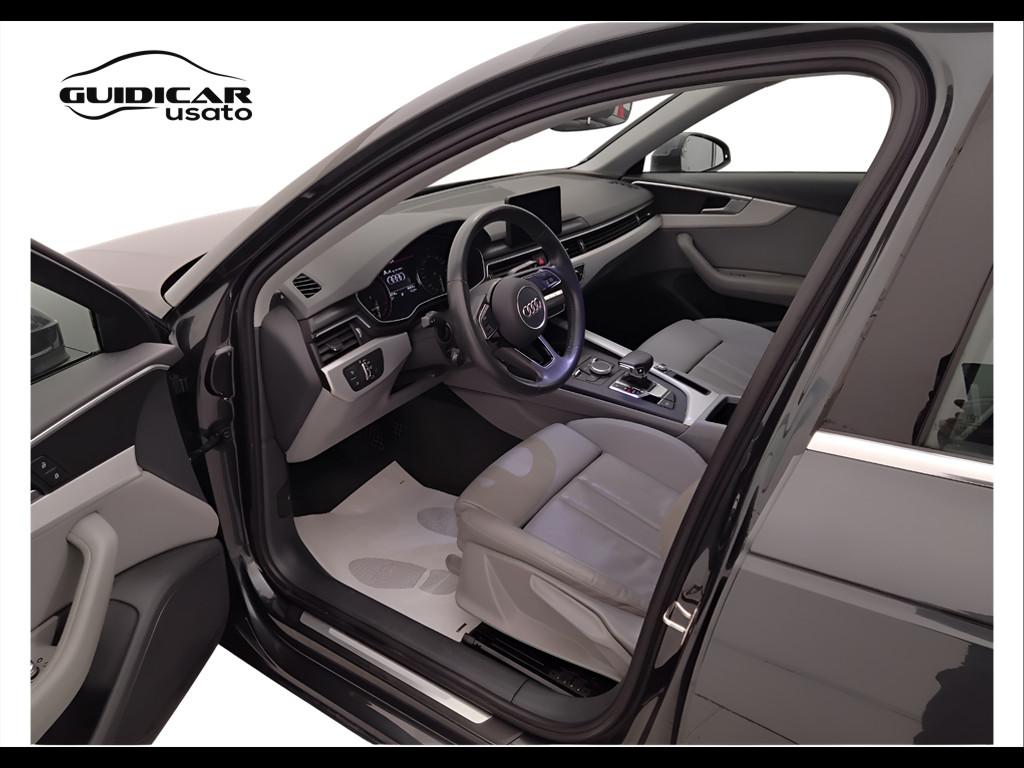 AUDI A4 V 2019 Avant - A4 Avant 40 2.0 g-tron Business Advanced 1