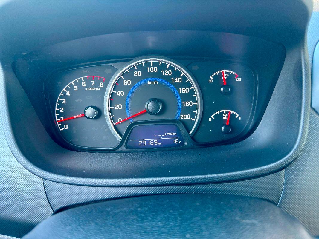 Hyundai i10 1.0 Login