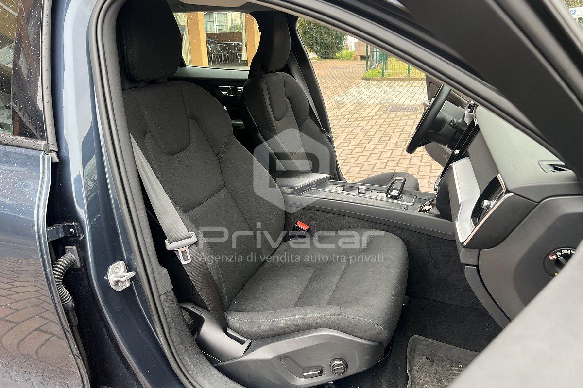 VOLVO V60 B4 (d) Geartronic Momentum Business