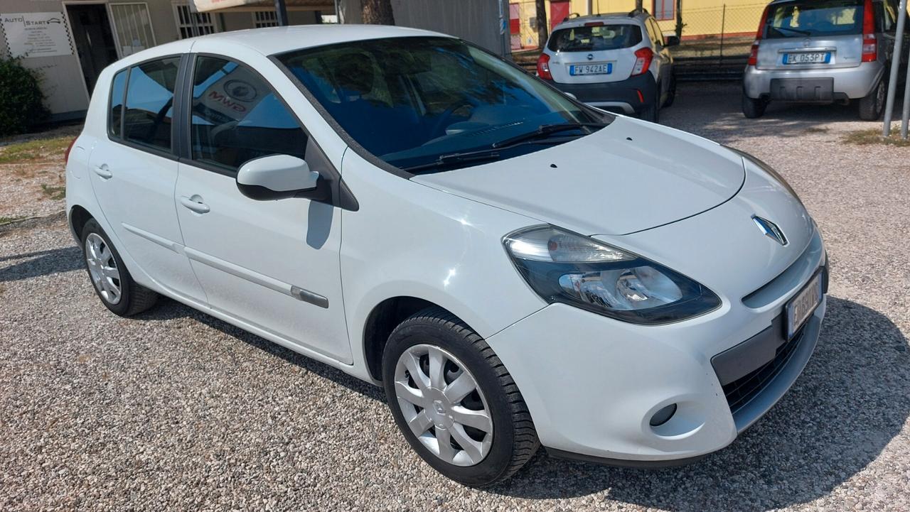 Renault Clio 1.2 16V 5 porte GPL Dynamique