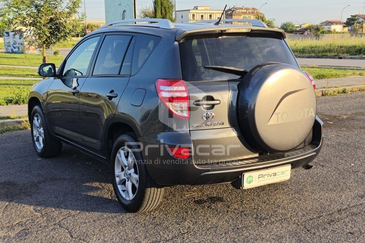 TOYOTA RAV4 2.2 D-4D 150 CV DPF