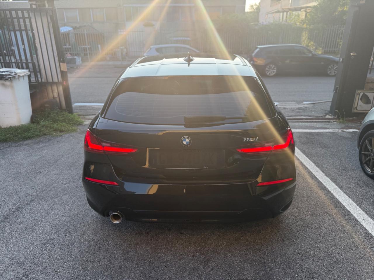 Bmw 118 118i 5p. Colorvision Edition