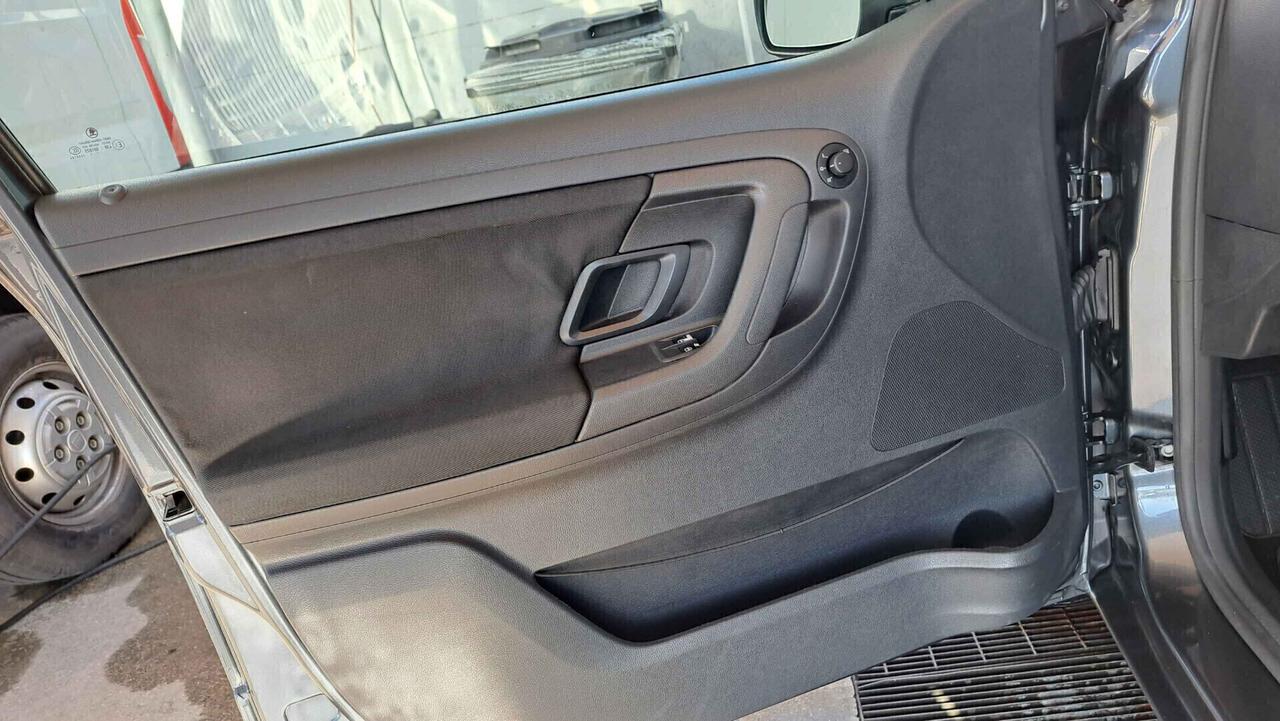 Skoda Fabia 1.6 TDI CR 90CV Ambition