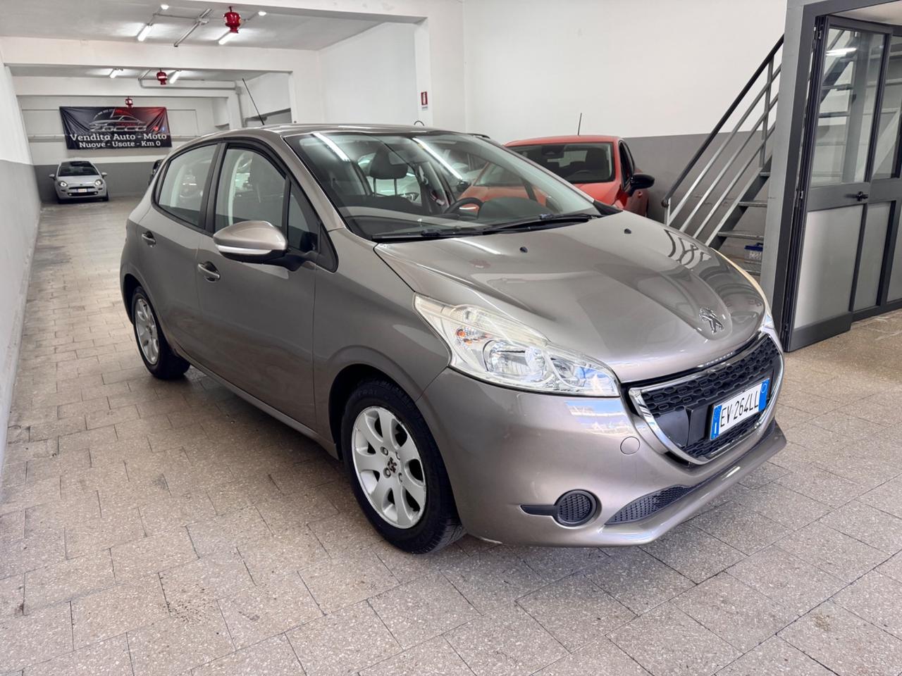 Peugeot 208 1.2 82 Cv S&S 5P. Allure 70.000 KM