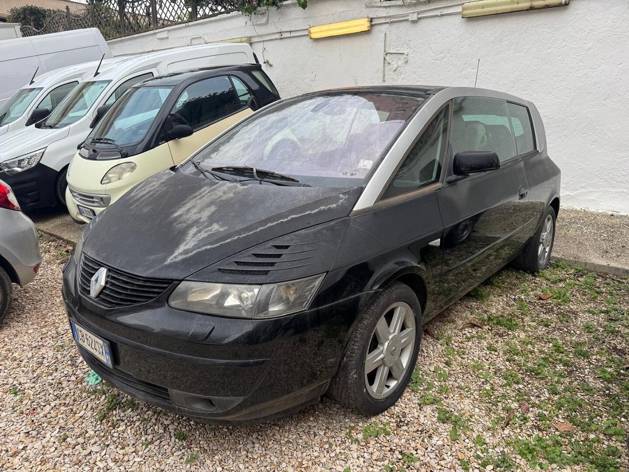 RENAULT Avantime 2.2 16V dCi Dynamique