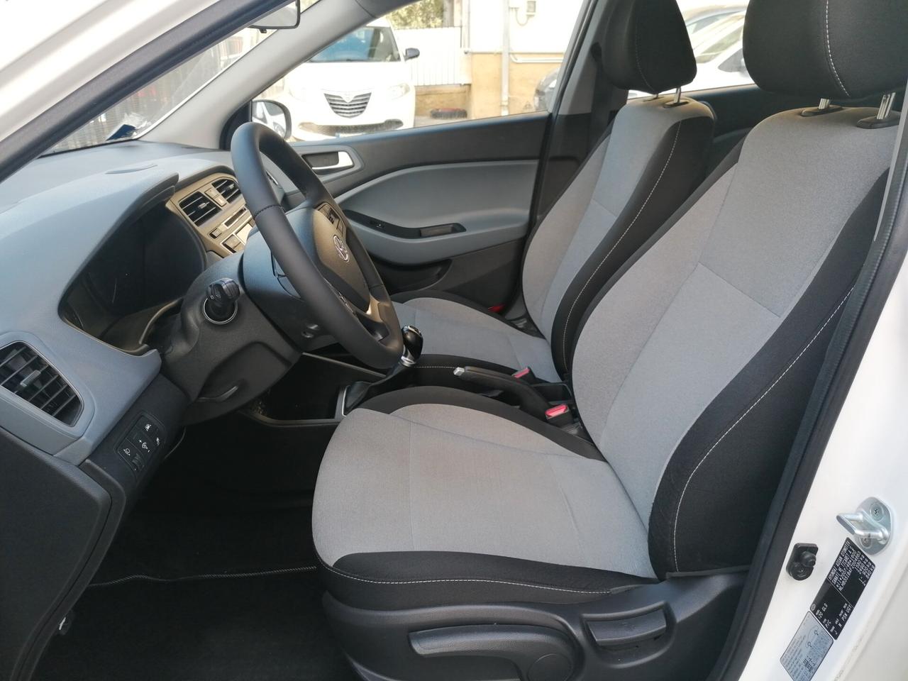 Hyundai i20 1.2 84 CV 5 porte Comfort