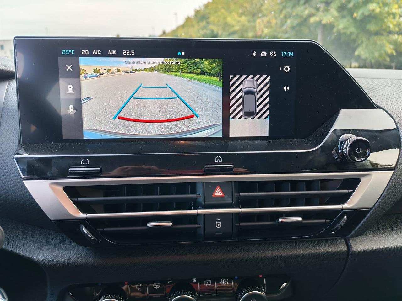 Citroen C4 Hybrid 136 e-DCS6 Plus