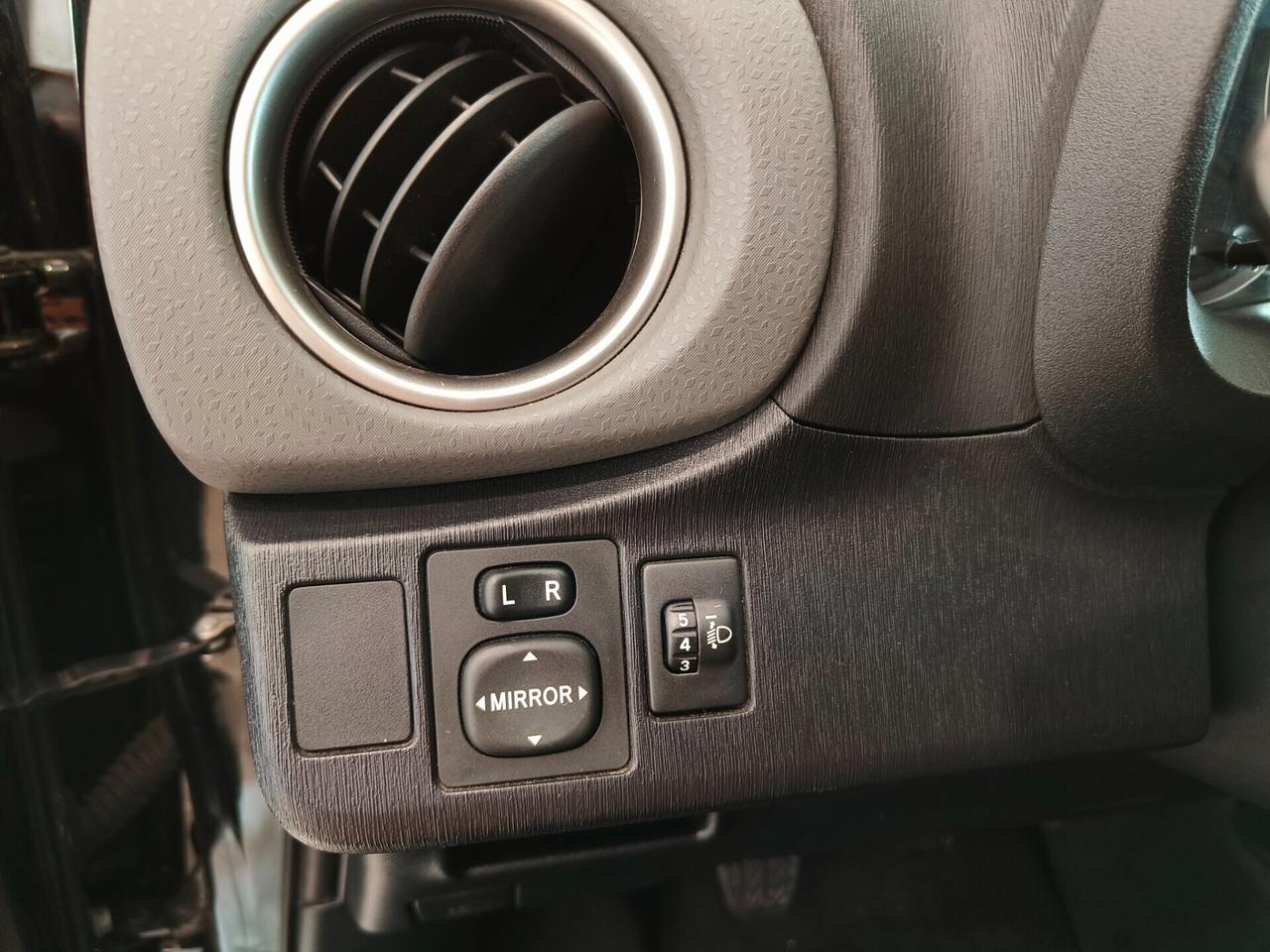 Toyota Yaris 1.4 D-4D 5 porte