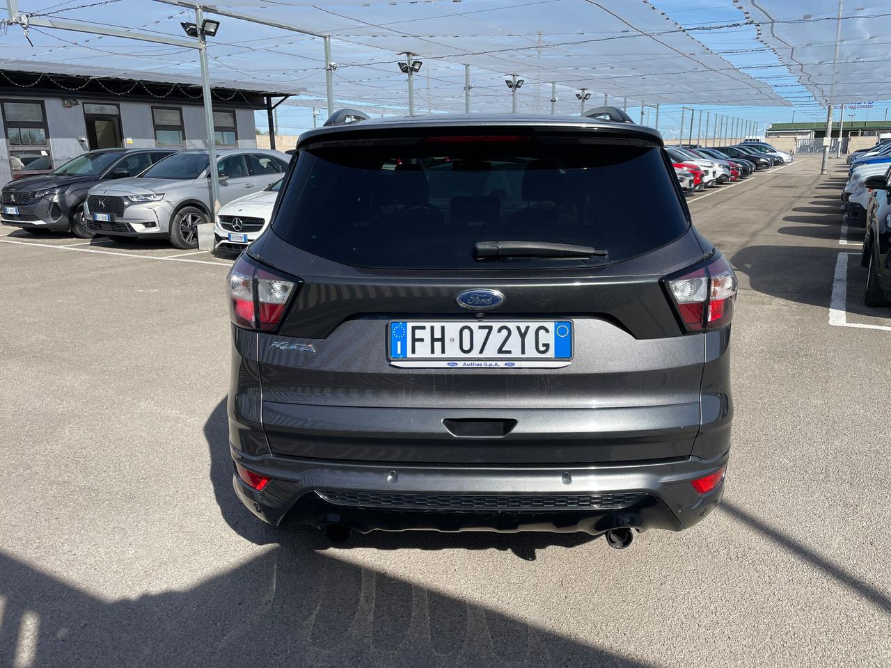 Ford Kuga 2.0 TDCI 150 CV S&S 4WD Powershift ST-Line