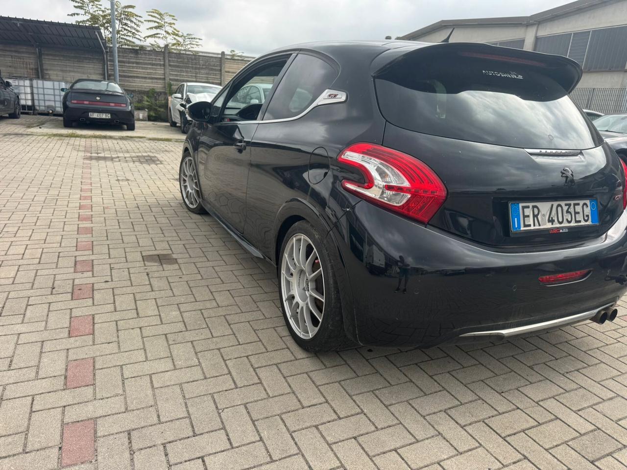 Peugeot 208 1.6 THP 200 CV 3 porte GTi