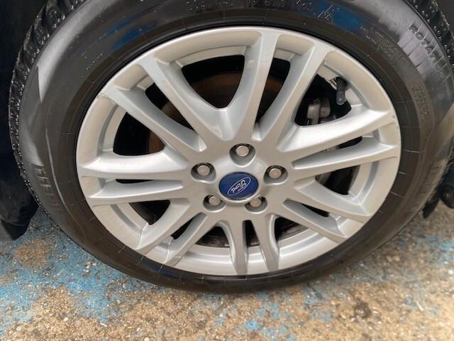 Ford C-Max 1.6 TDCi 115CV Titanium