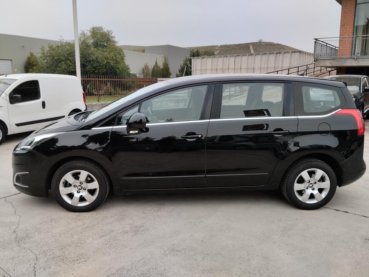 Peugeot 5008 BlueHDi 115 S&S ACTIVE - 7 POSTI