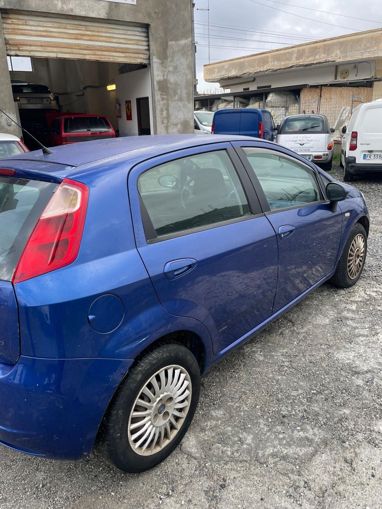 Fiat Grande Punto 1.3 MJT 75 CV 5 porte Dynamic