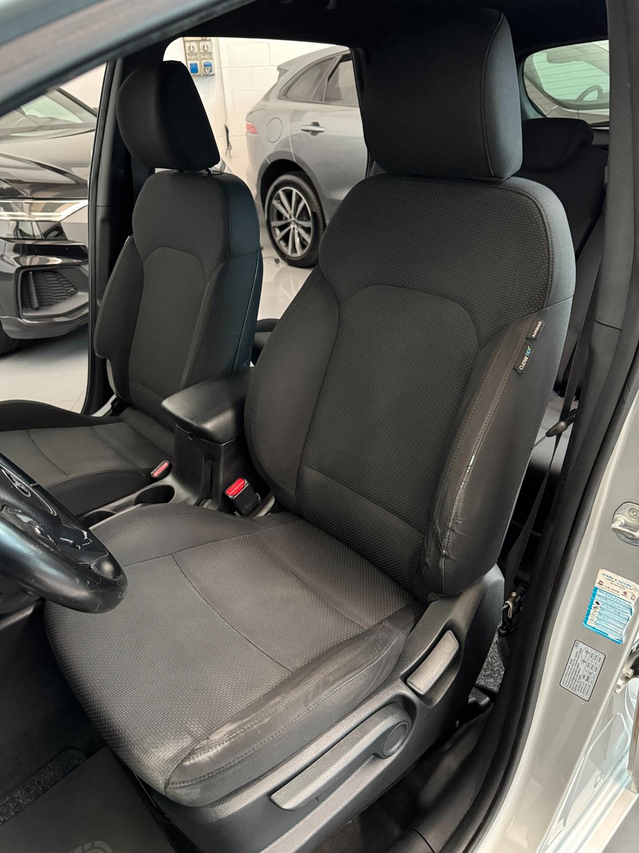Kia Carens GDI Class 1.6cc 135cv Clima+Bluetooth OK Neopatentati