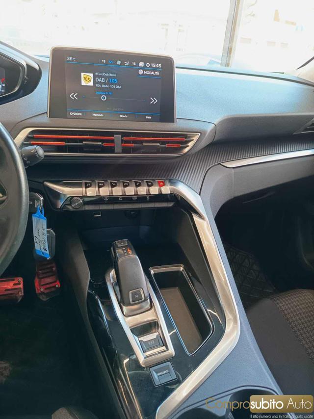 PEUGEOT 5008 BlueHDi 130 S&S EAT8 Allure