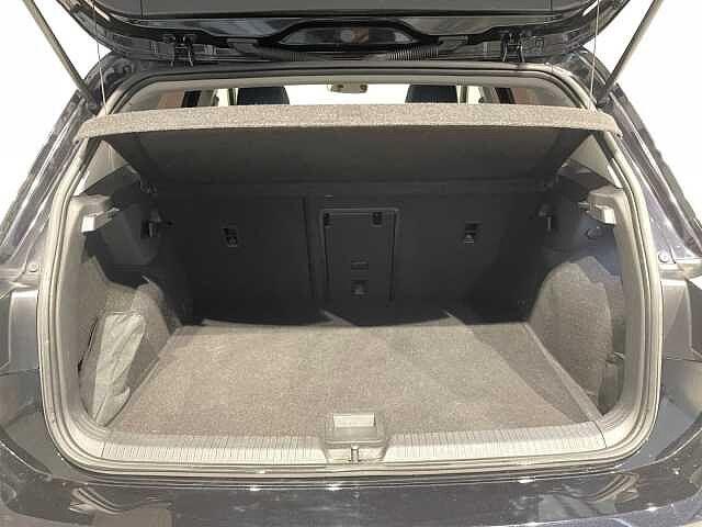 Volkswagen Golf 8ª serie 1.5TGI 130CV DSG Life - METANO/NEOPATENTATI