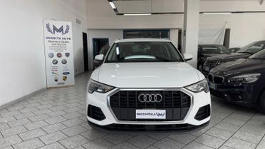 Audi Q3 35 TDI S tronic Business