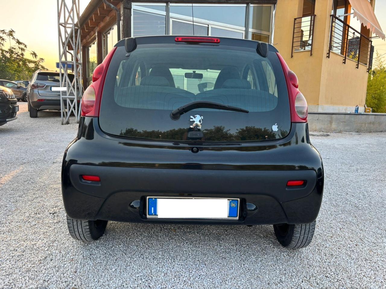PEUGEOT 107 1.4 HDI - 2006 93000 KM!!!