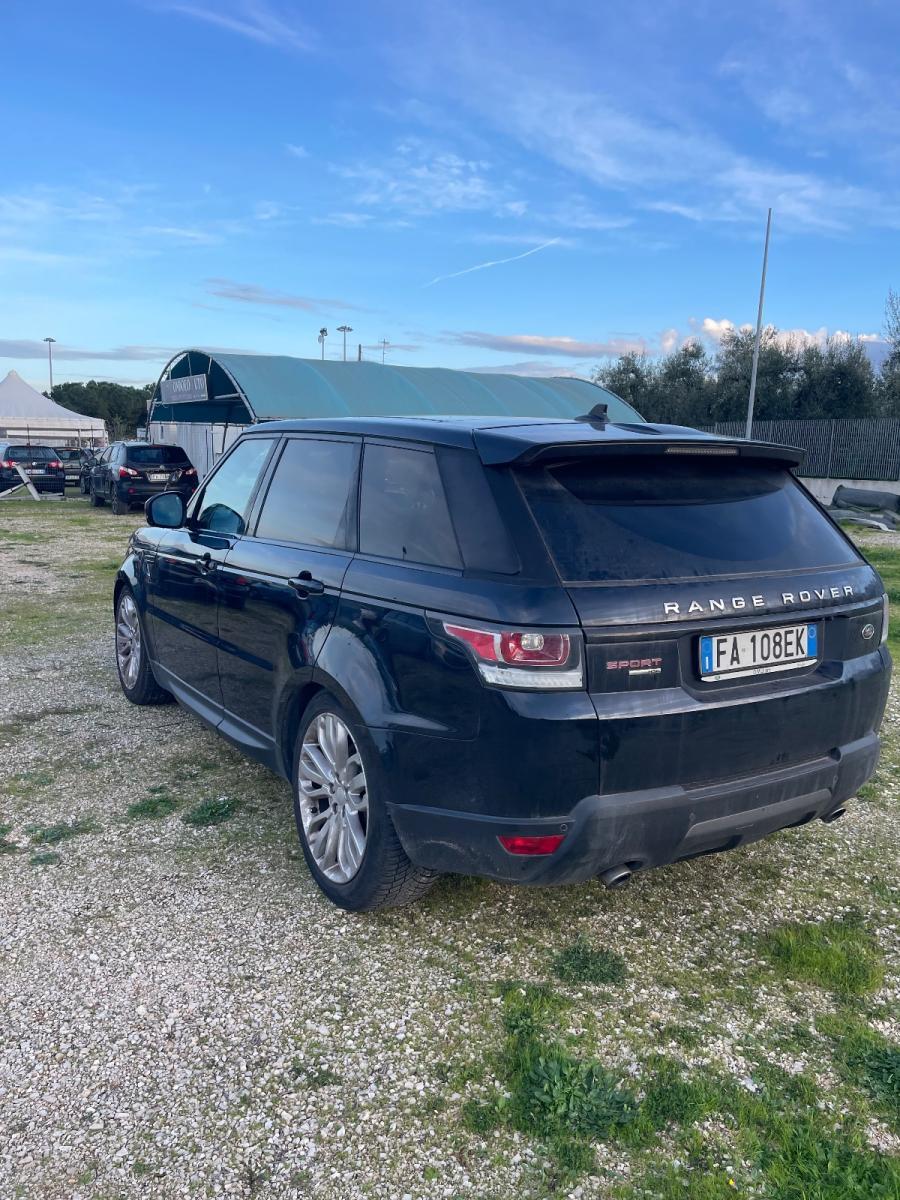 LAND ROVER - Range Rover Sport - 3.0 TDV6 HSE Dynamic