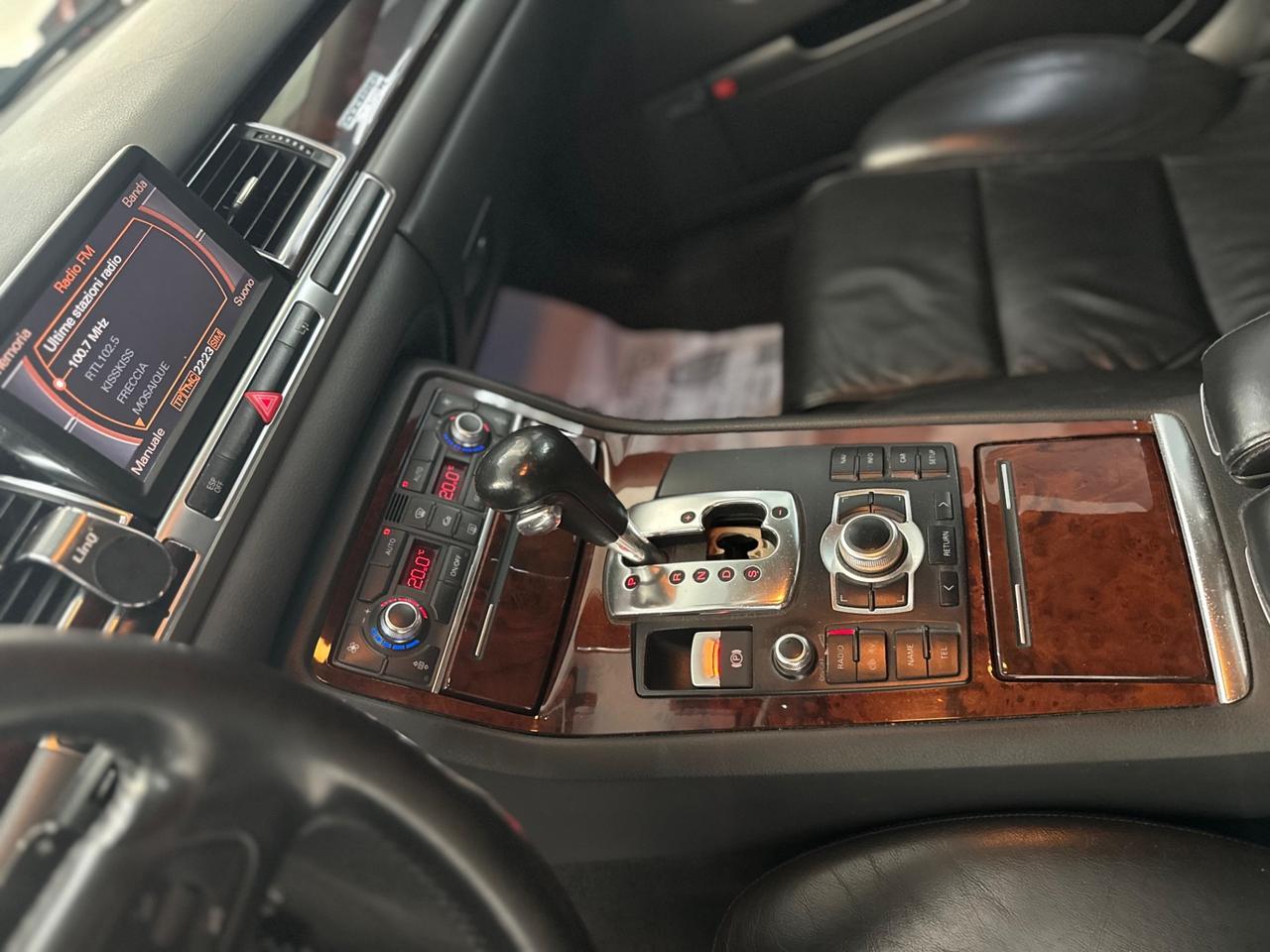 Audi A8 4.2 V8 TDI F.AP. quattro tiptronic