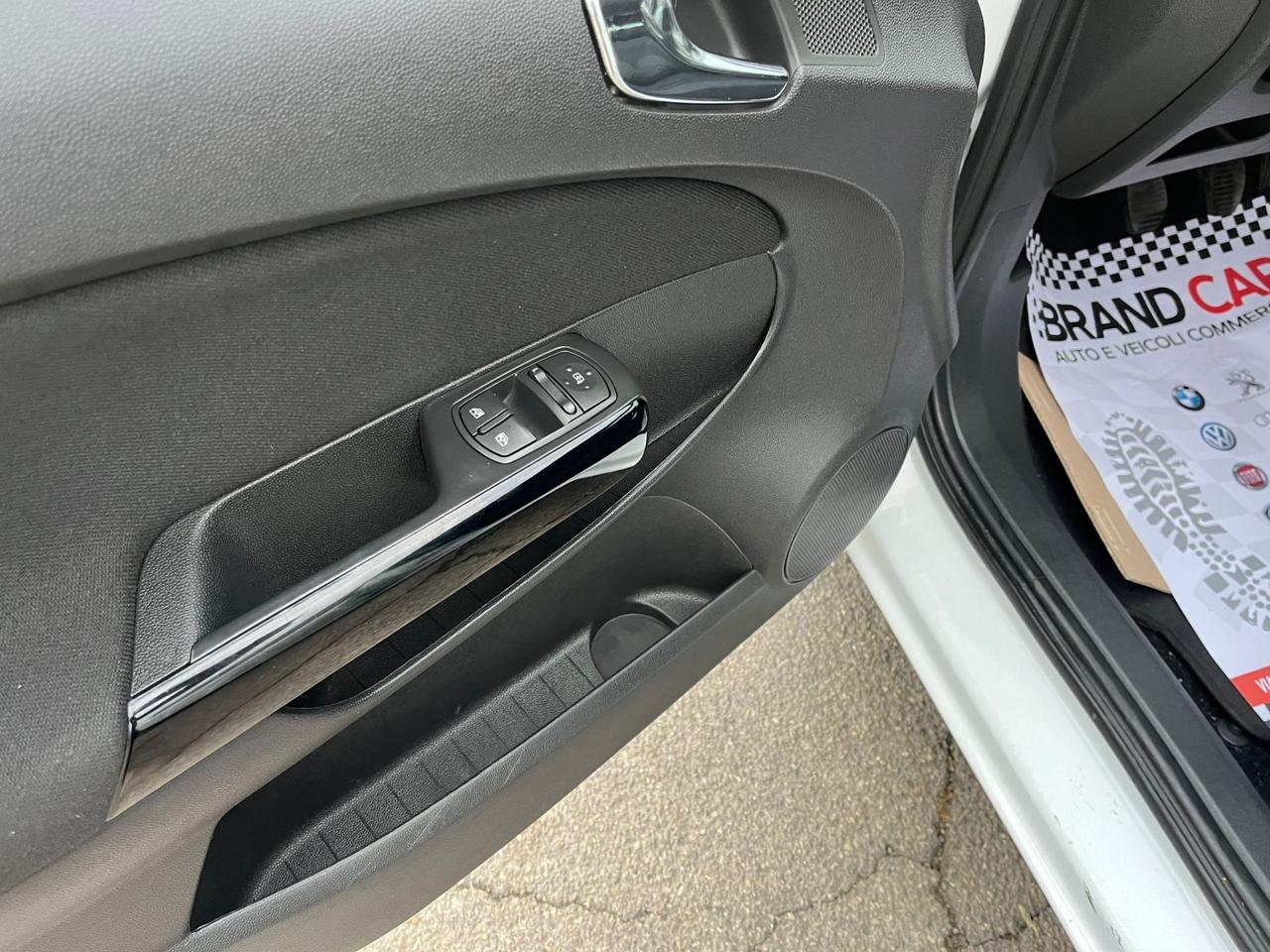 Opel Corsa 1.2 5 porte GPL-TECH Ecotec Unipro 2013