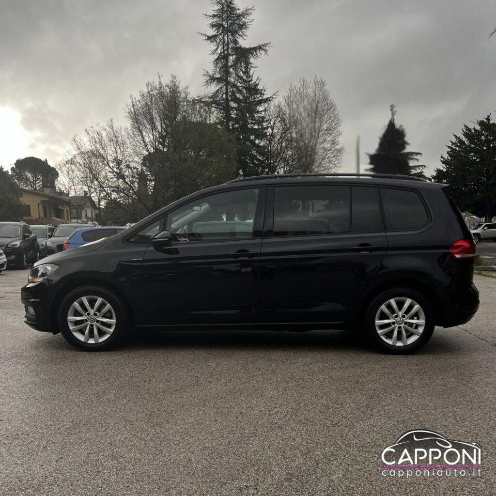 Volkswagen Touran 1.6 TDI 115 CV 7 POSTI