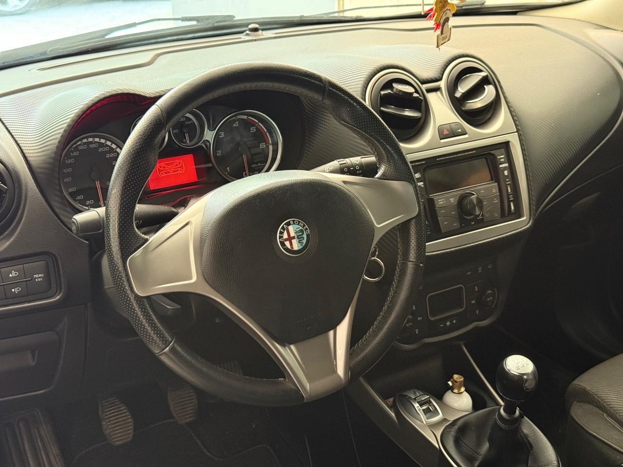 Alfa Romeo MiTo 1.3 JTDm anno 2010 neopatentati