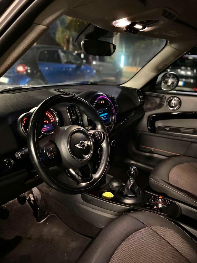 Mini Cooper Countryman 1.5 One D Business