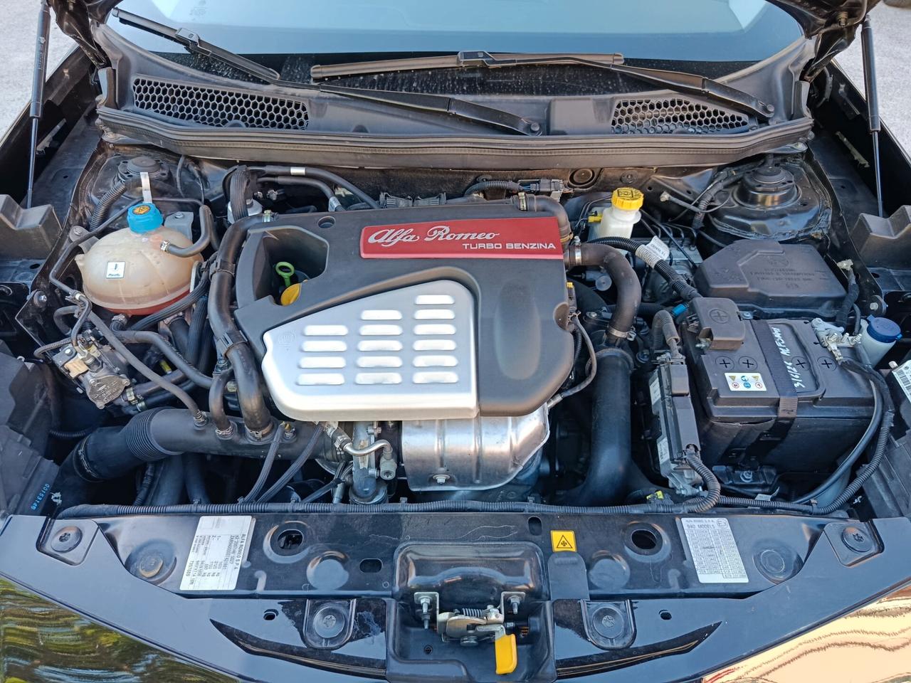 Alfa Romeo Giulietta 1.4 Turbo 120 CV GPL Super