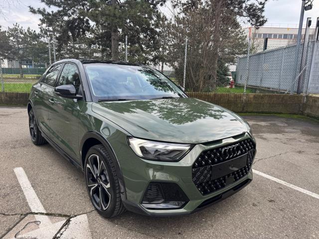 AUDI A1 allstreet 30 TFSI S tronic Identity Contrast
