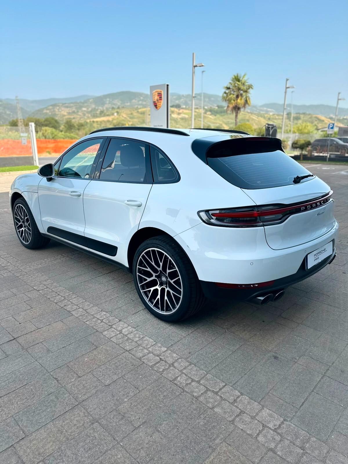 Porsche Macan 2.0