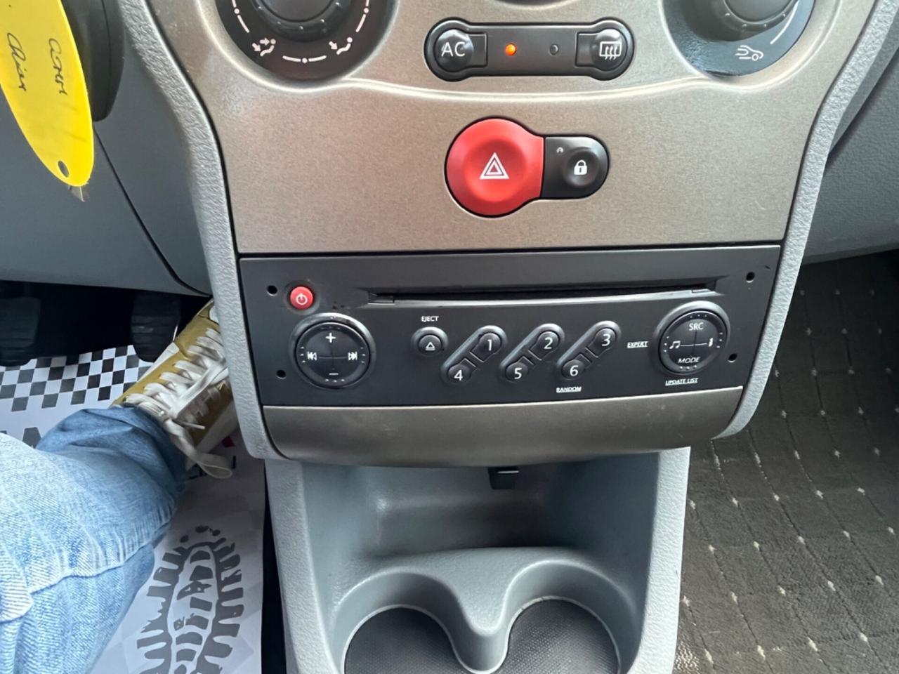Renault Modus 1.2 GPL Dynamique 2009