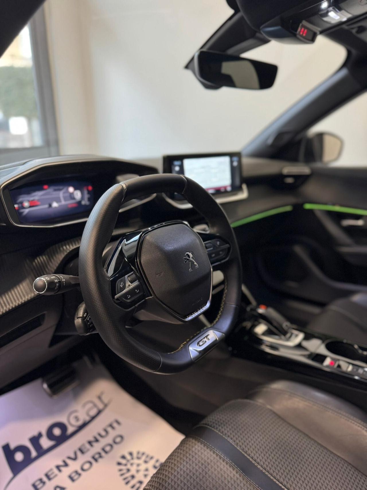 Peugeot 2008 BlueHDi 130 S&S EAT8 GT Pack