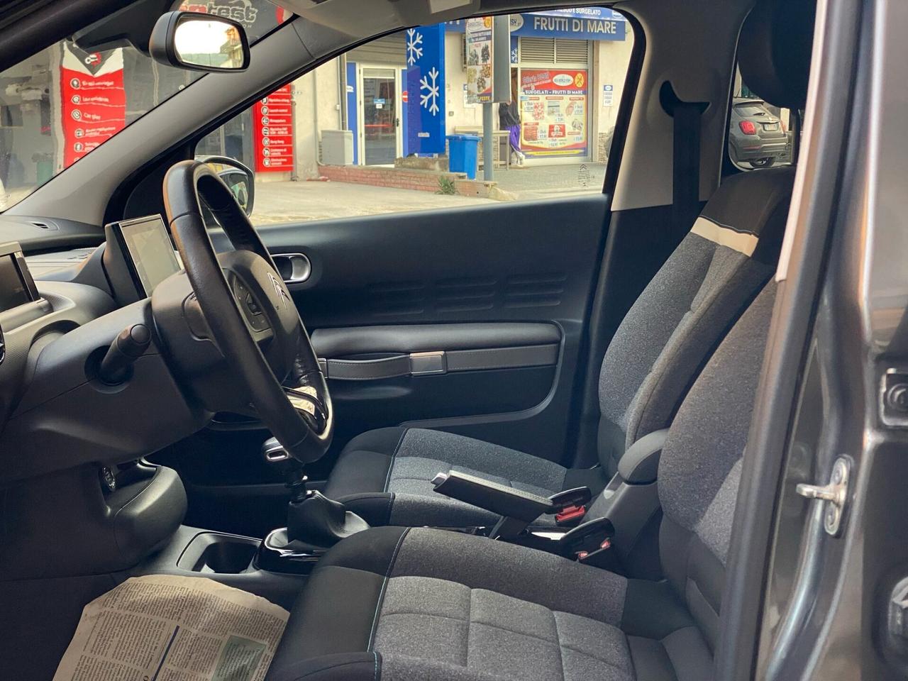 Citroen C4 Cactus 1.5 BlueHDi 100 S&S Shine